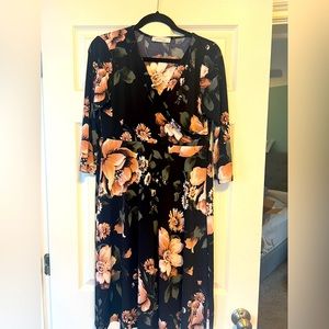 Floral Wrap Maternity Dress - Size Medium
